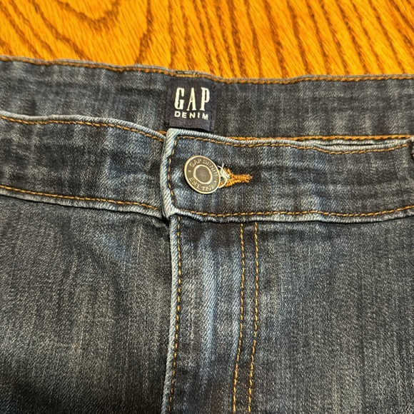 Women’s Size 34 GAP Regular Denim Legging / Skinny Jean - Picture 3 of 6
